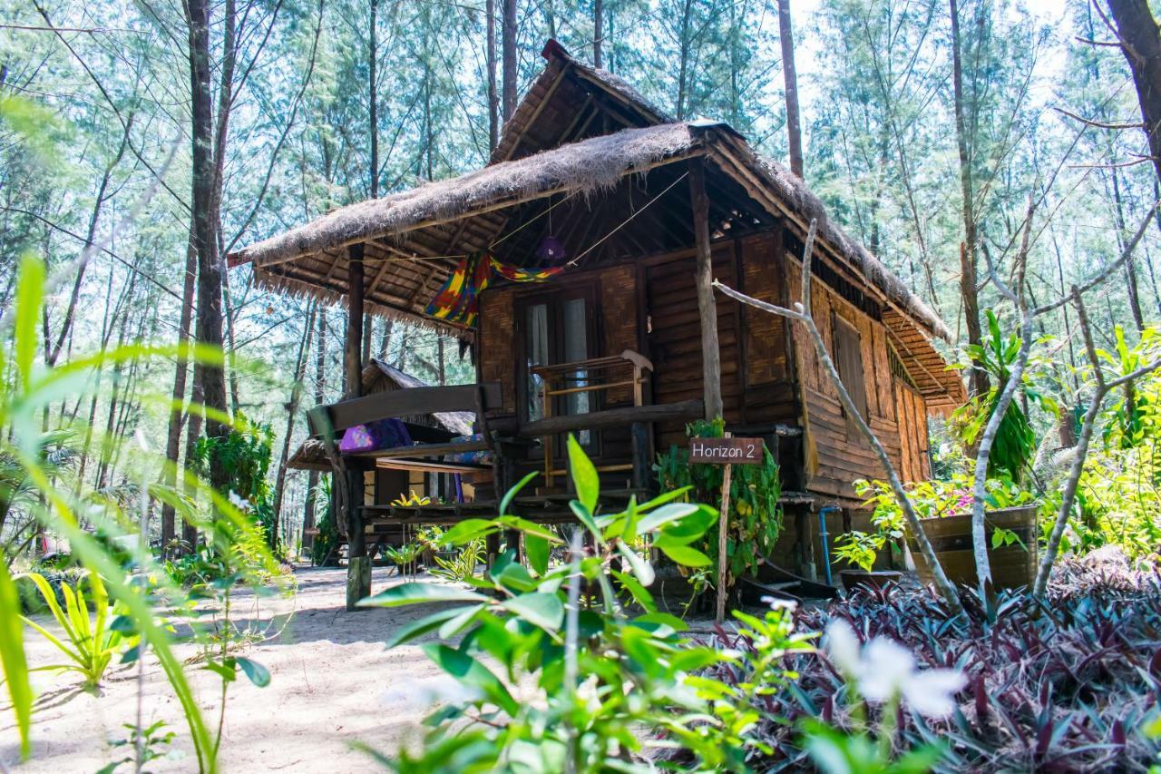 Ko Phra Thong Horizon Eco Resort מראה חיצוני תמונה