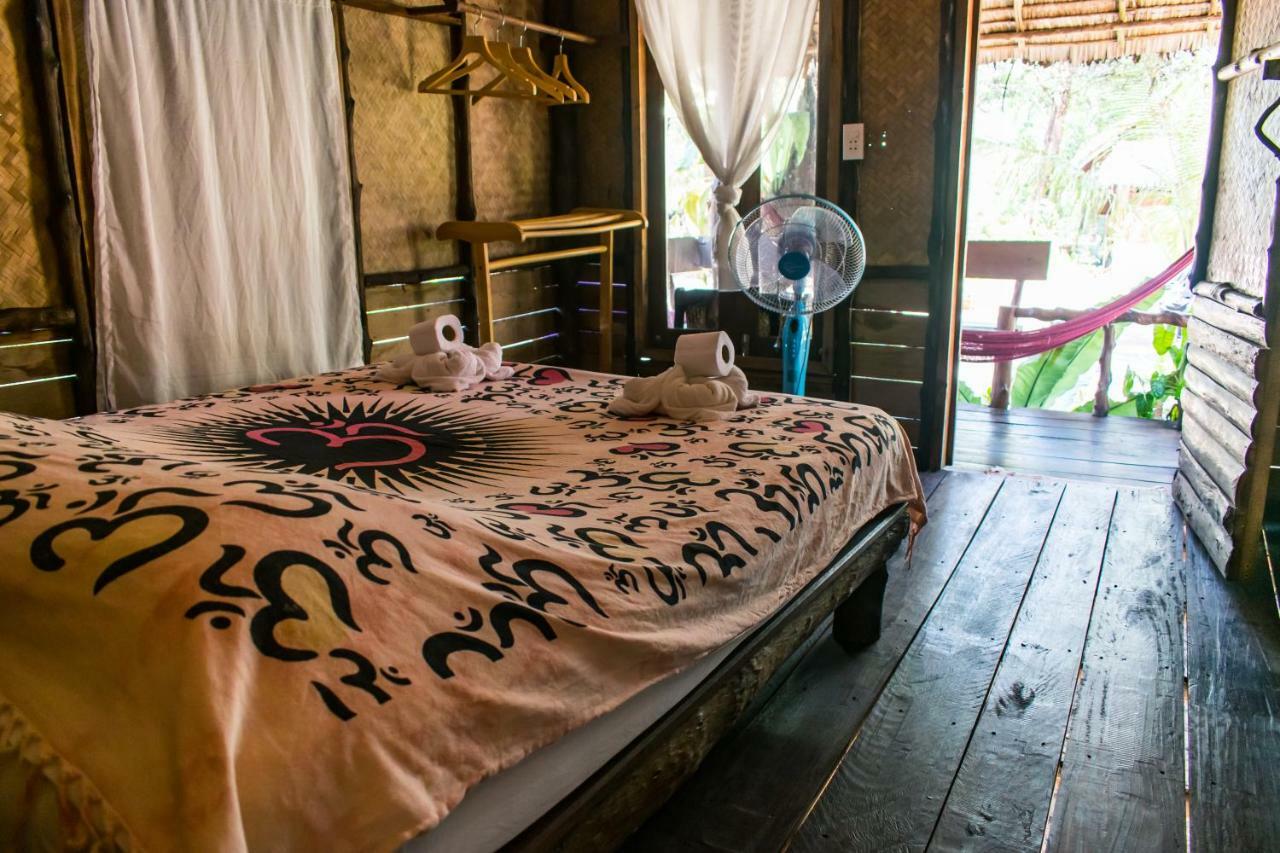 Ko Phra Thong Horizon Eco Resort מראה חיצוני תמונה